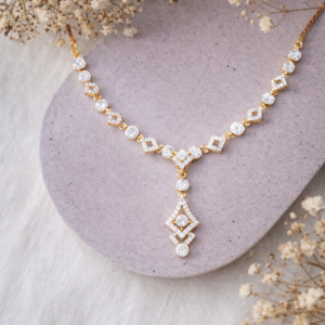 Gold WoMen's Neckless 1